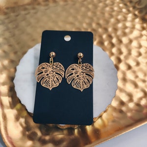 Tropical Monstera Earrings | Monstera Leaf Earrings Nature-inspired Accessories Boho Chic Leaf Jewelry Fashionable Jungle Leaves Elegant