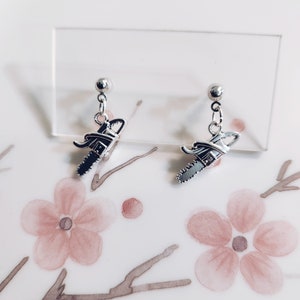 Chainsaw Man Earring - Etsy