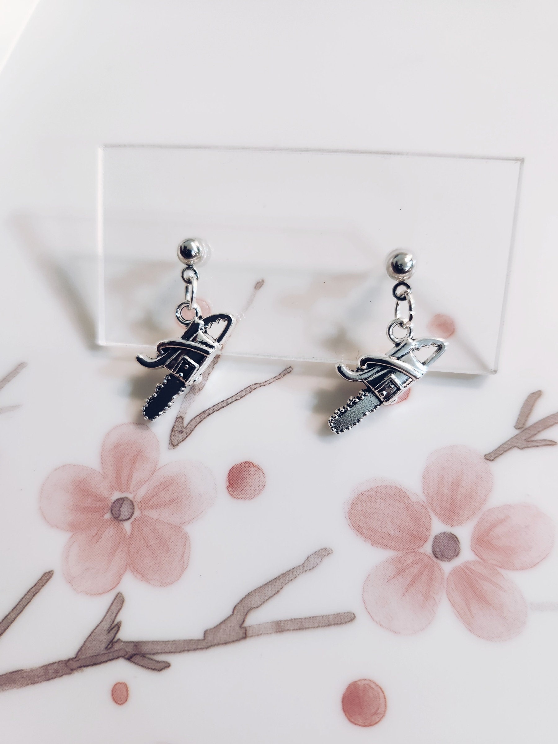 Chainsaw Man Earring - Etsy