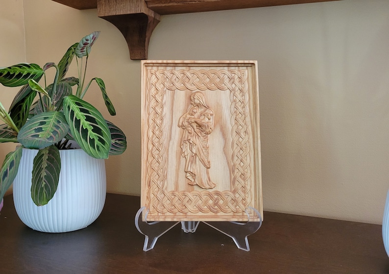 Wood carving of Madonna & Child. 6.25
