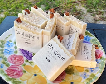 Jabón artesanal de leche de cabra, avena y canela: Piel sensible (sin fragancia)