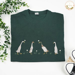 Embroidered Duck And Daisy Tee Shirt, Funny Duck Embroidered Sweatshirt, Cottagecore Gift, Duck Crewneck T-Shirt, Cute Silly Duck Shirt