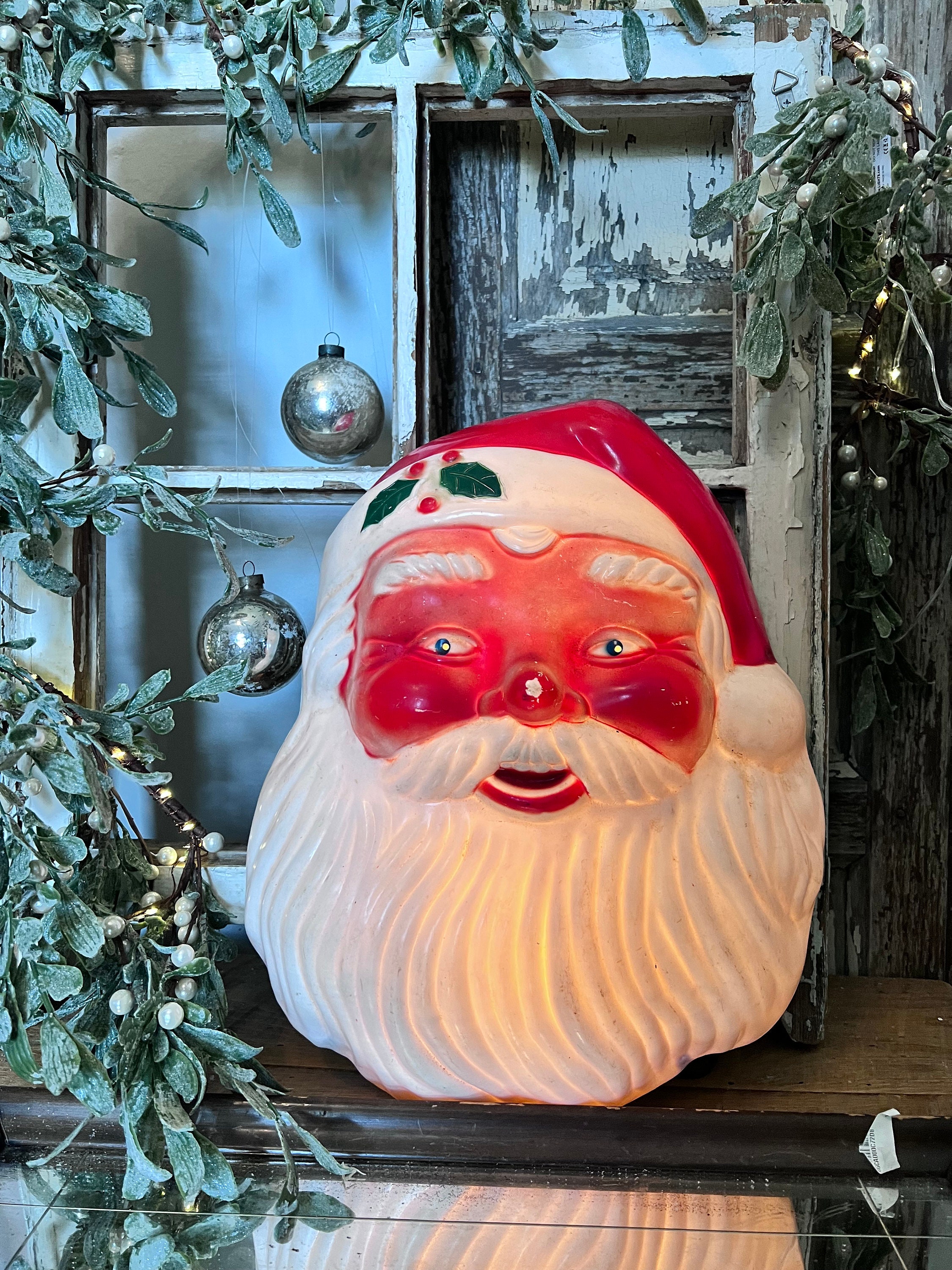 Heritage Mint Holiday Ice Sculpture Lighted Stocking Hanger Santa