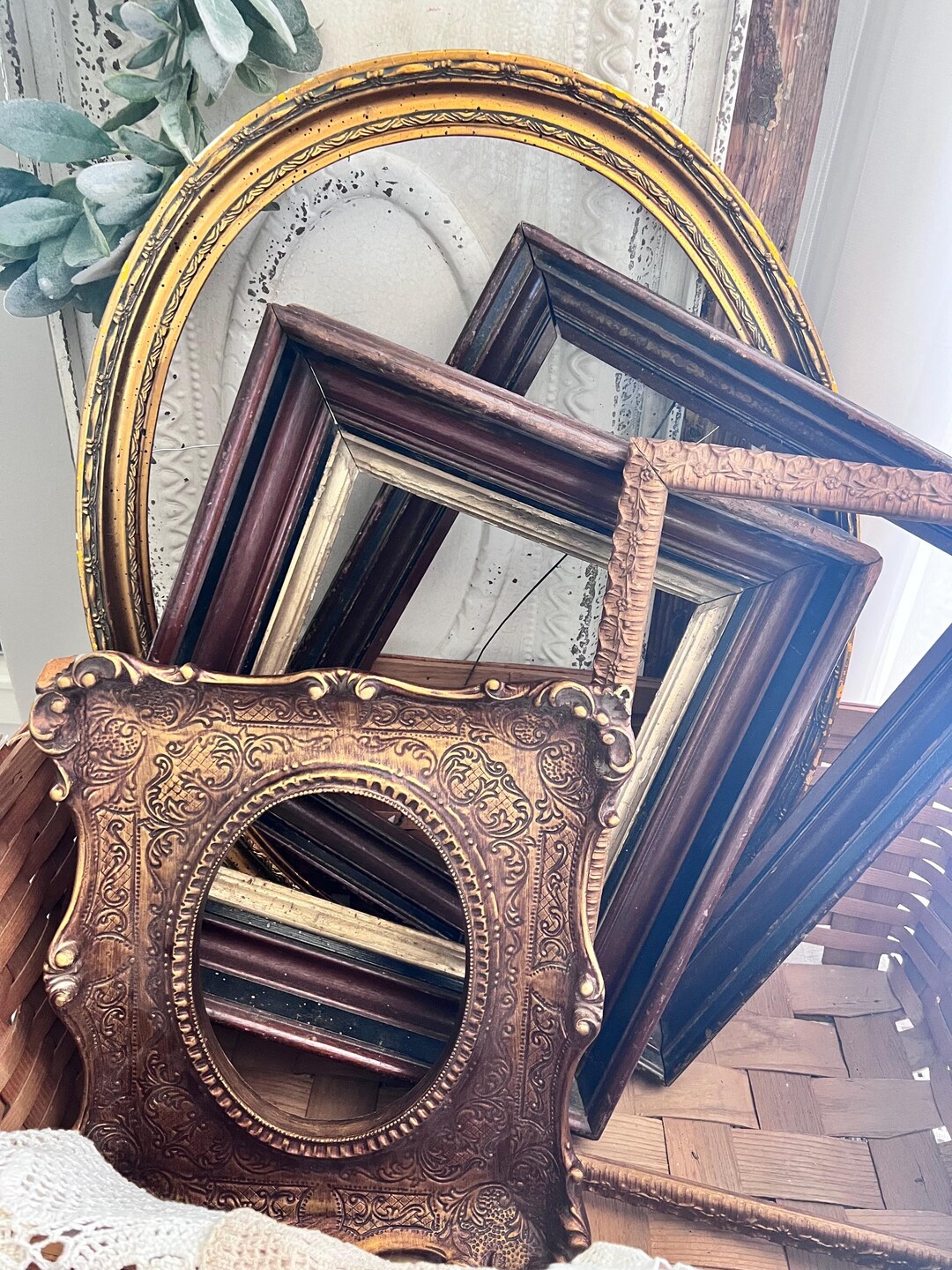 Collection of Antique and Vintage Frames - Etsy