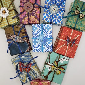 Mini Lokta Paper Accordion Bundles