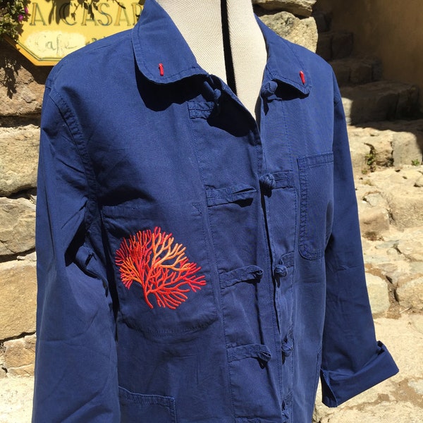 Veste Bleu de Chine brodé Corail rouge