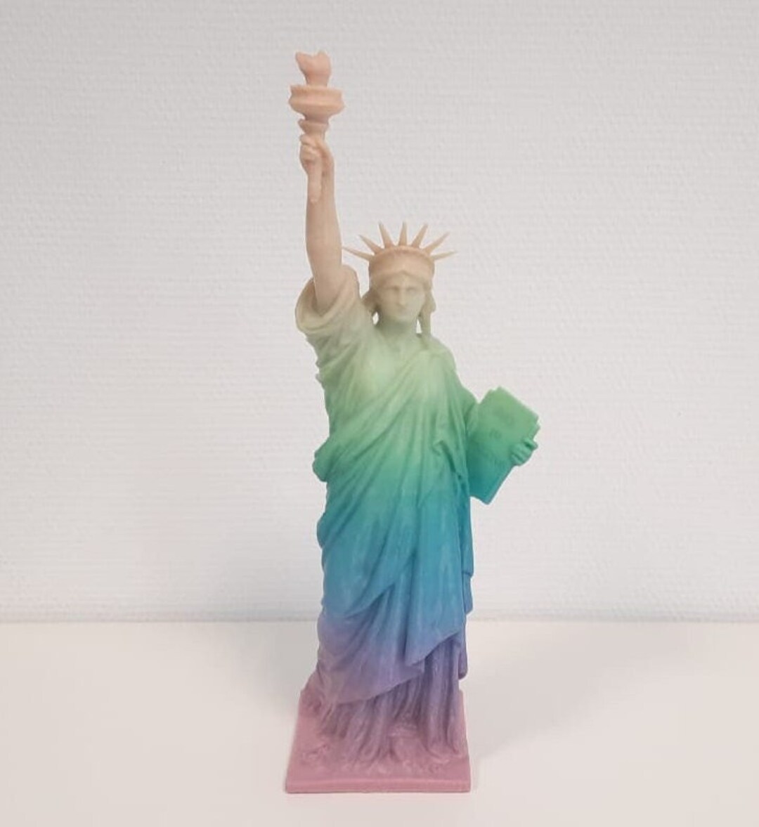 LetCart Freiheitsstatue Statue 26cm - Kupferfarbene New York Dekofigur