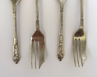 Monk or Appostal Figural Cake Forks Sheffield England Silver Plate EPNS Set of 4 Cutlery