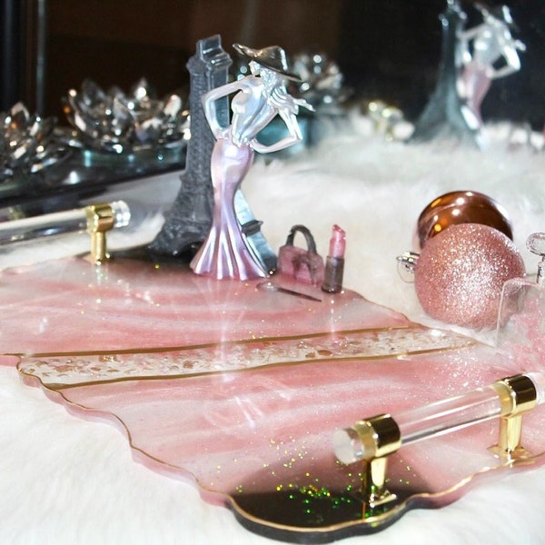 HANDGEMACHTES Großes, von Paris inspiriertes dekoratives Harztablett Elegantes Tablett mit kristallklaren Goldgriffen Parfümtablett Geode Harztablett Untersetzer