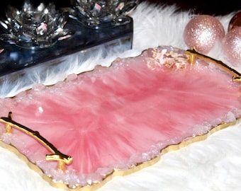 HANDMADE Pink Rose quartz crystal tray, Epoxy Resin Tray with Rose Quartz Rim, White and Pink Resin Tray with gold marbling and Handles