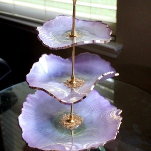 HANDMADE 3-Tier Decorative Resin Tray, Decorative Display Stand, Luxury Gold GeodeResin Cupcake Stand, Party Tray Ideas, Gift Tray