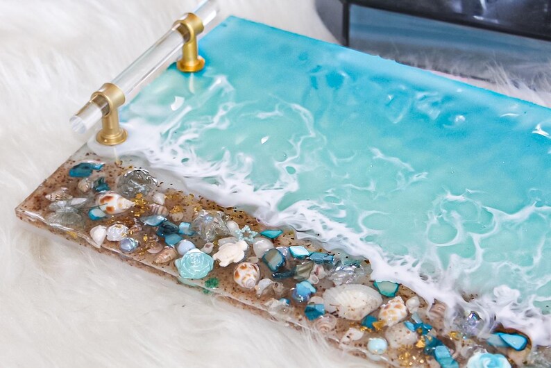 HANDGJORD Stor Dekorativ Havshartsbricka Glas Elegant Bricka Med Guldkristallhandtag Parfymbricka Turkos Geodhartsbricka Strandunderlägg bild 18