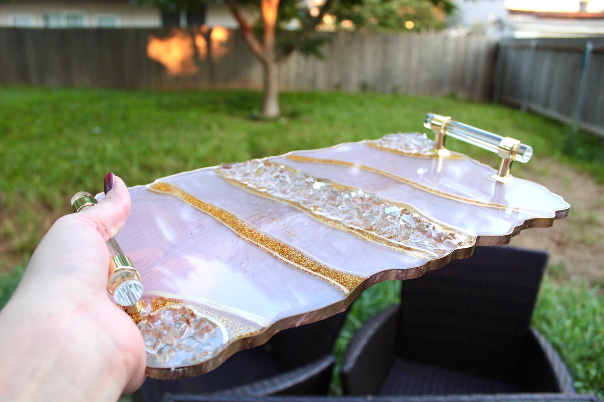 Plateau De Service Rice En Mélamine Couleur Crème à Pois Roses 39cm