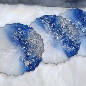 Blue, White, And Silver Coaster sets, Large coasters Circular coasters with irregular edge handmade epoxy resin coasters, Blue Coaster sets