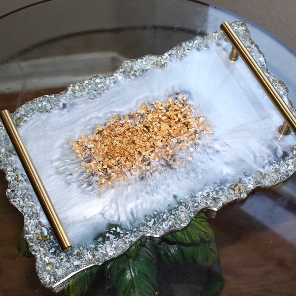Handmade Resin Tray With Glass Rim And handles Pearl White Gold Tray Irregular geode Tray Gift Trays Breakfast Tray Vanity Tray Wedding Tray