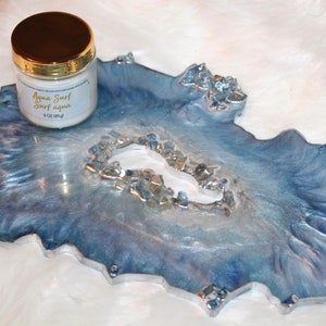 Handmade Blue Irregular Geode Resin Tray Decorative Tray Gift Trays Breakfast Tray Vanity Tray Blue Perfume Tray Crushed Glass Stones Tray