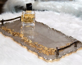 HANDMADE Large Decorative Resin tray Elegant Tray W/ Glass Rim Crystal Clear & Gold Handles Perfume Tray Geode Resin Tray Coasters