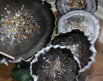 Handmade Gray Resin Geode Tray and Coasters: Gold & Silver Flakes