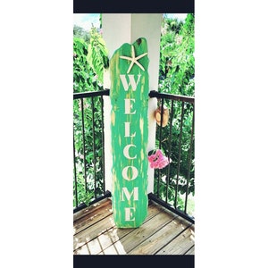 Beach Welcome Seashell front door sign. Welcome signs. Porch leaner. Vertical wooden sign. Rustic porch sign. Home Decor. Custom wood signs