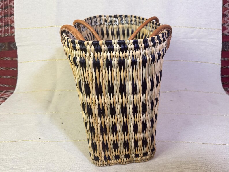 wicker basket, jane birkin basket, strawbag, handbag, birkin basket, round basket, runder korb, ronde mand, panier rond, panier jane birkin, cesta redonda, sac rond, panier en osier
