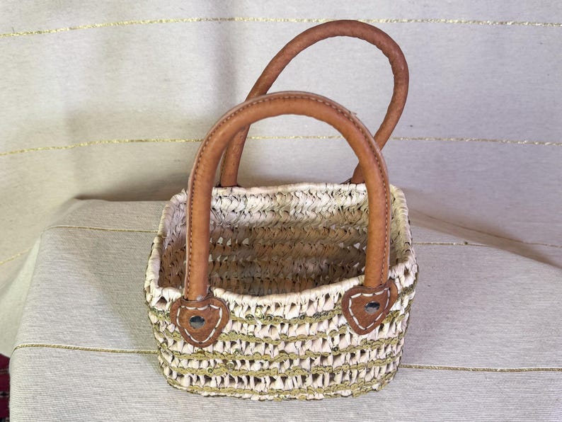 wicker basket, jane birkin basket, strawbag, handbag, birkin basket, round basket, runder korb, ronde mand, panier rond, panier jane birkin, cesta redonda, sac rond, panier en osier