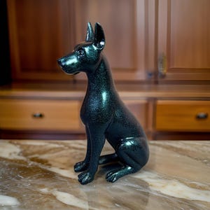 Dobermann statue,dog natural size statue-Decorative Resin Dog Statue - Handcrafted Dobermann Art Sculpture 15cm