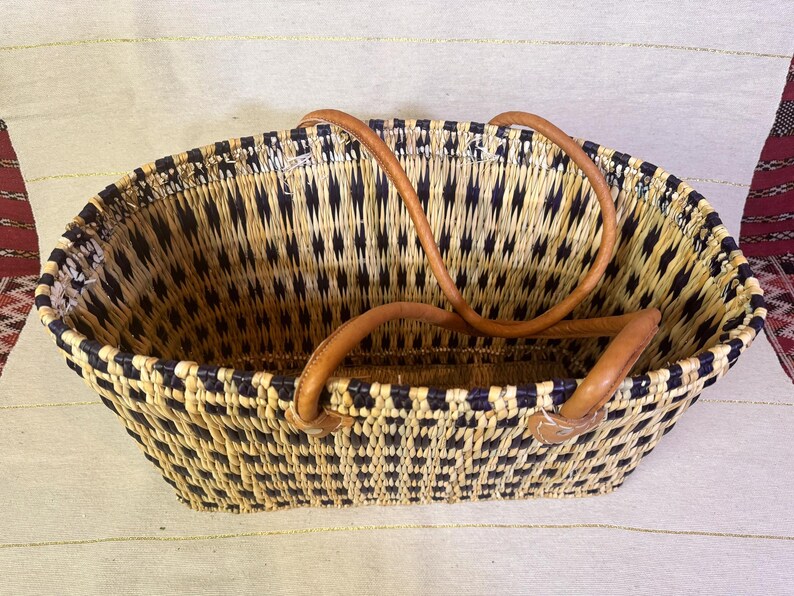 wicker basket, jane birkin basket, strawbag, handbag, birkin basket, round basket, runder korb, ronde mand, panier rond, panier jane birkin, cesta redonda, sac rond, panier en osier