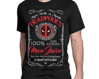 Camiseta de Deadpool con el jugo de un hombre pateando traseros, tallas para hombre y mujer (bma-221)