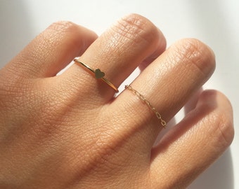 Super Thin Link Chain Ring / 14K Gold Filled Chain Rings / Dainty and Timeless Ring / Stackable ring