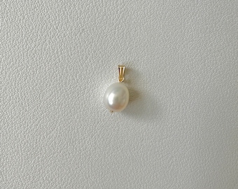 Freshwater Pearl Pendants / Necklace Pendants / Mix and Match Necklaces