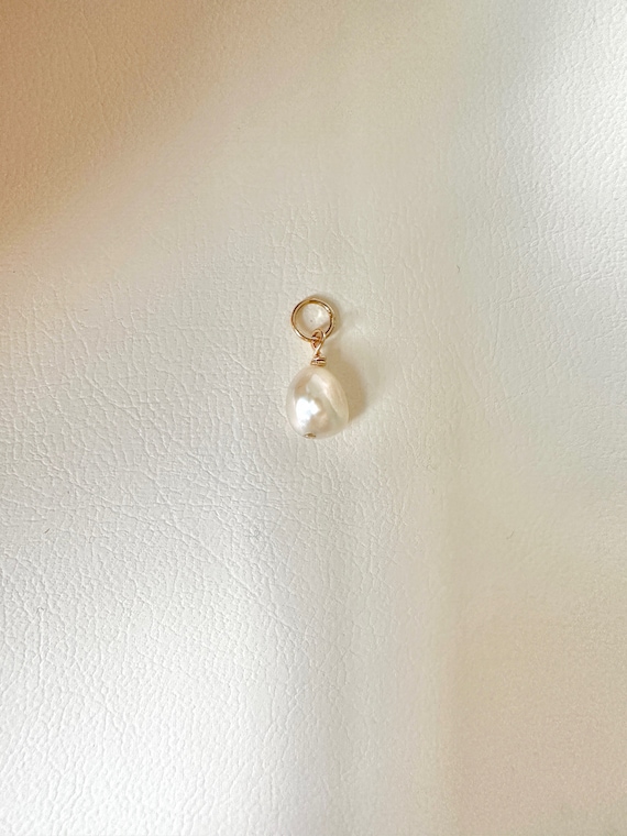 Small Keshi Pearl Charm / Gold Filled Charms / Mix and Match Earrings / Earring Charms for Hoops