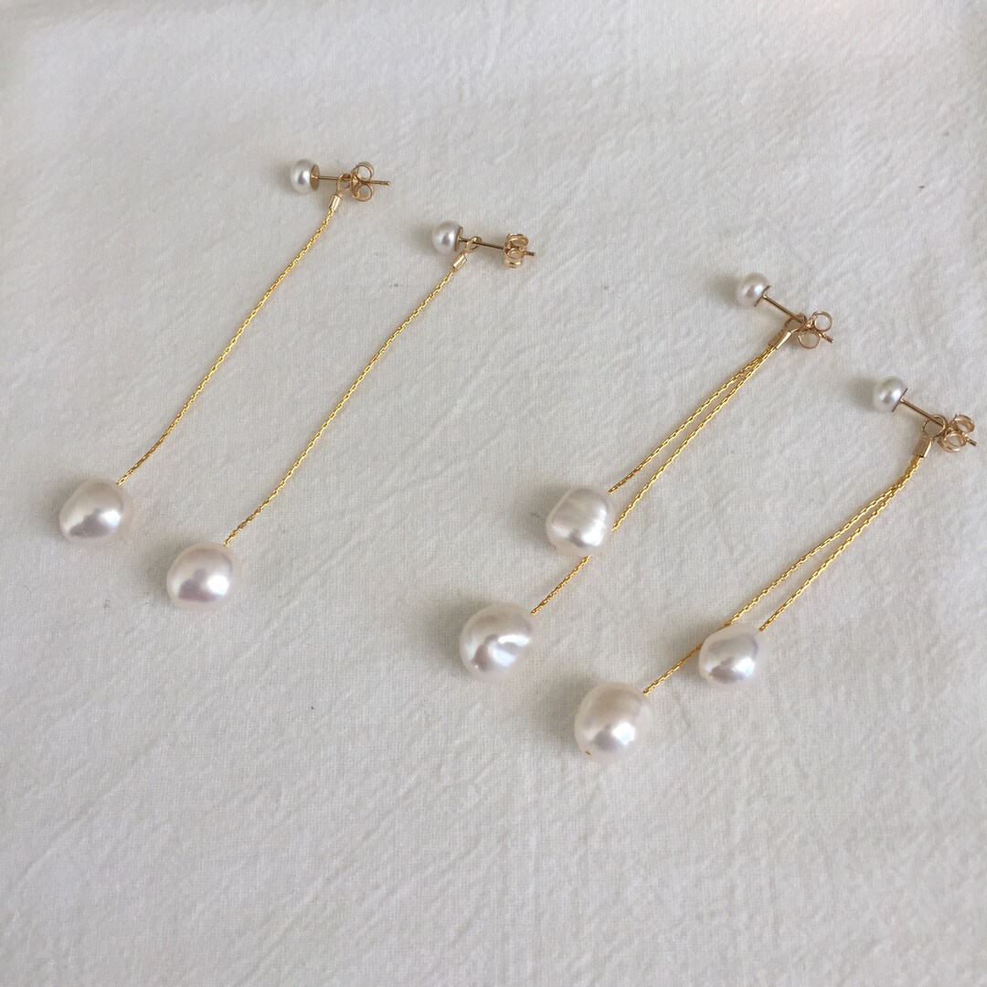 ピアス Monday Edition _ MJxME Drop Pearl String Earrings SBE183 Sea of Beauty. Pearl Stud with a Pearl Chain Drop