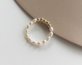 Small Freshwater Pearl Rings / Gold Filled Beaded Ring / Pearl and Gold Bead Rings / Dainty Stackable Rings