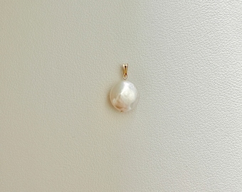 Freshwater Coin Pearl Pendants / Necklace Pendants / Mix and Match Necklaces
