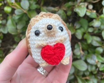 廃盤　新品　 Bashful Spike Hedgehog M Bashful Spike Hedgehog | Jellycat Hedgehog Gift Idea | Send a Cuddly