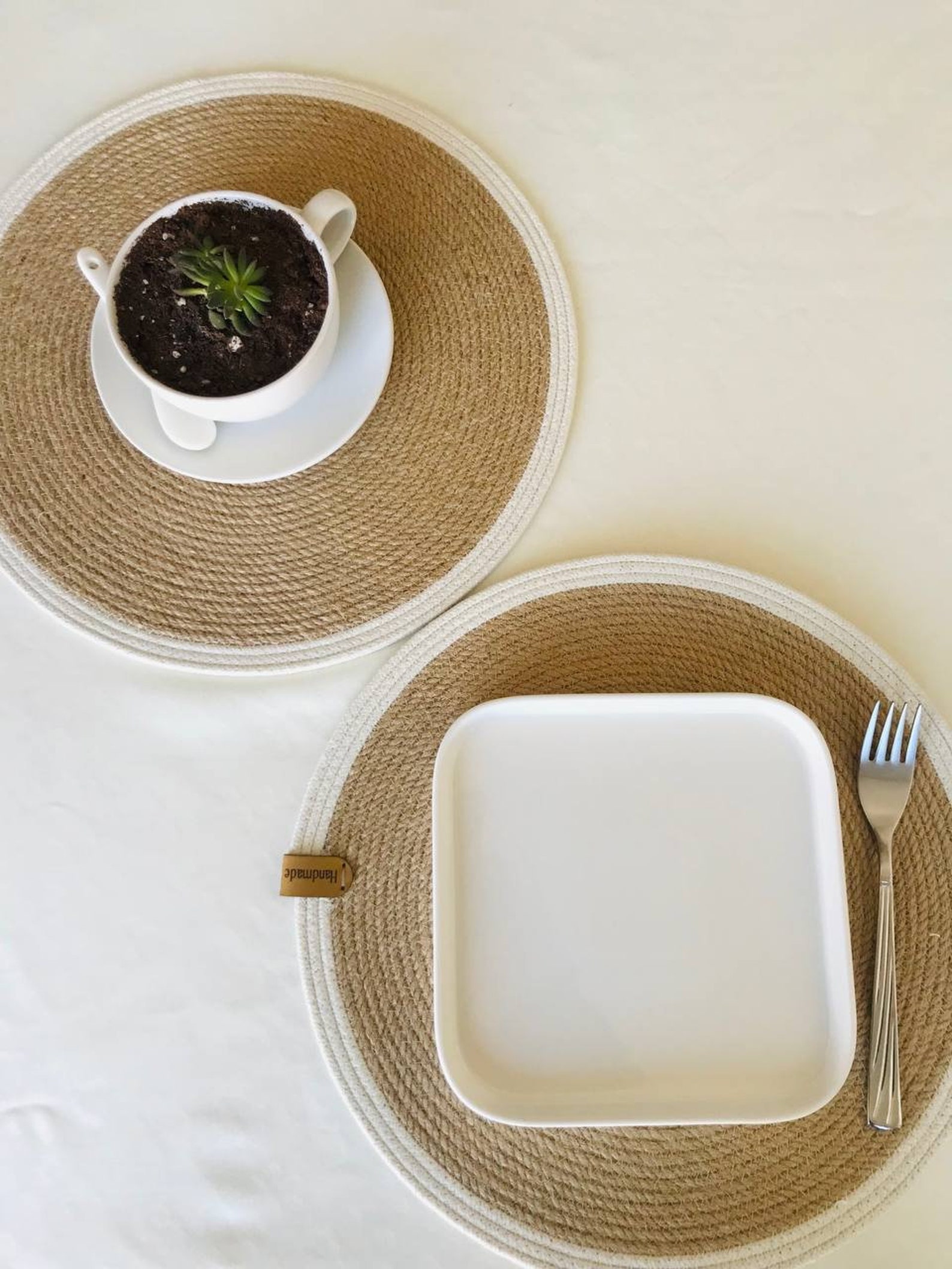 Natural Jute Round Placemats Set of 2/4/6, Handmade Cotton Woven