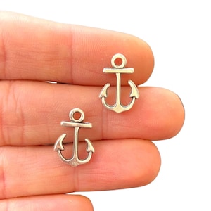 4 Antique silver plated minimalist anchor charm for nautical jewelry (11 x 16 mm) LG-458