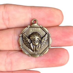 Pingente de anjo de bronze – pingente de querubim gótico banhado a bronze antigo para fabricação de joias espirituais (24 x 28 mm) LS-273