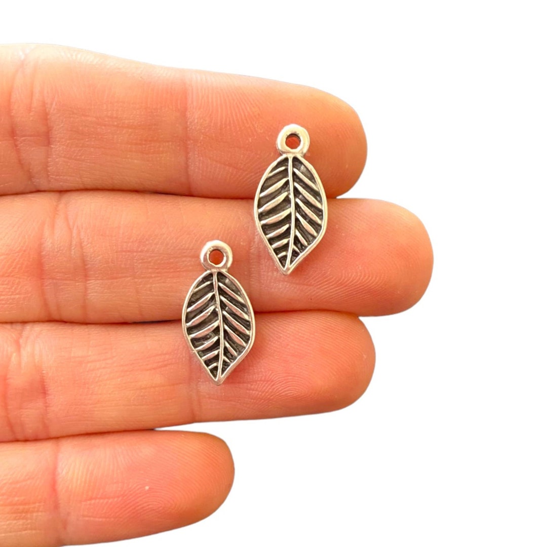 5 Silver Leaf Charms Antique Silver Plated Leaf Pendant Minimalist Leaf