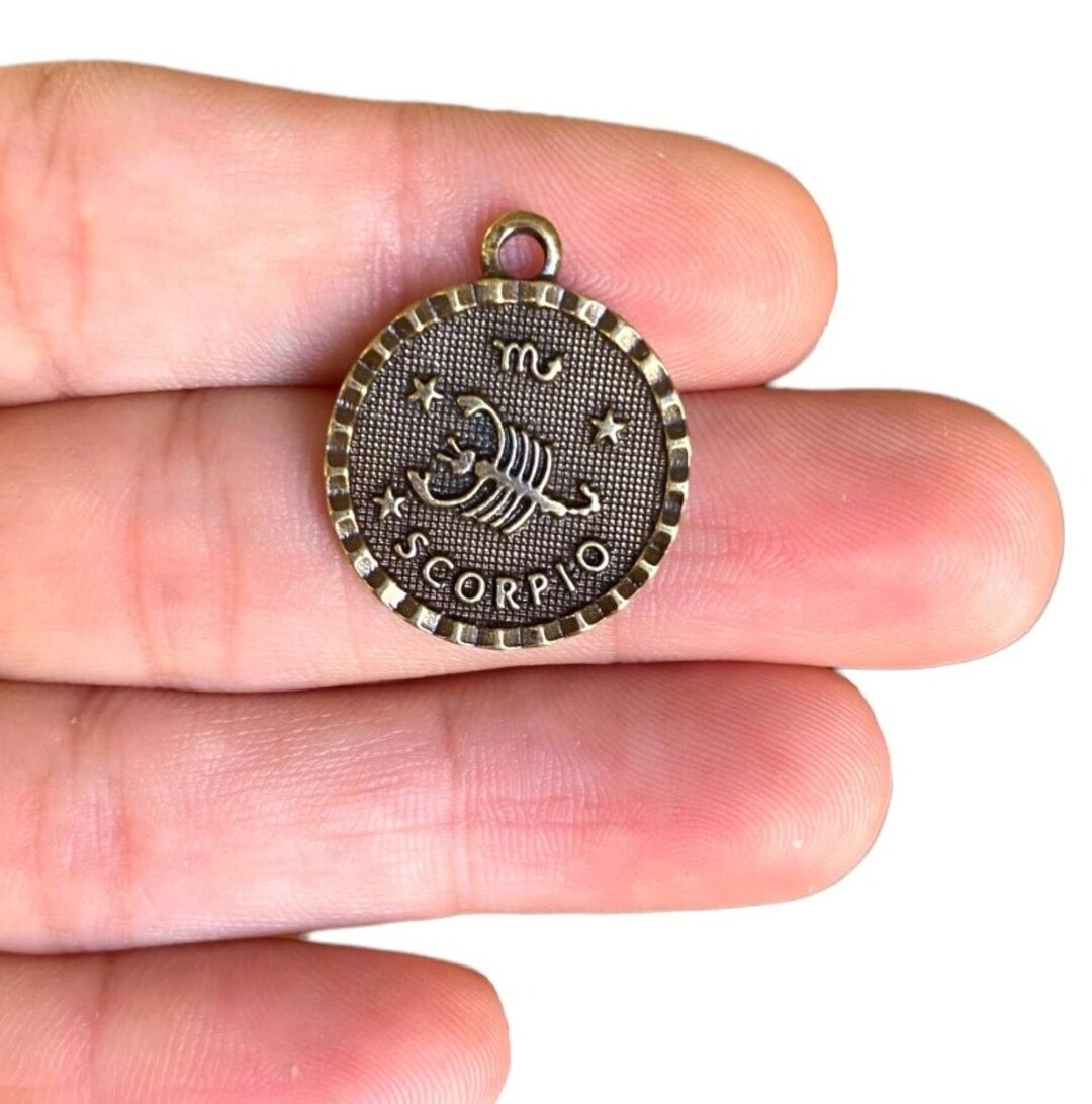 Bronze Scorpio Charm Zodiac Sing Pendant Antique Bronze Plated