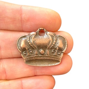 Crown Charm Antique Copper plated Royal Pendant for Jewelry Making Vintage Style (23 x 31 mm) LB-528