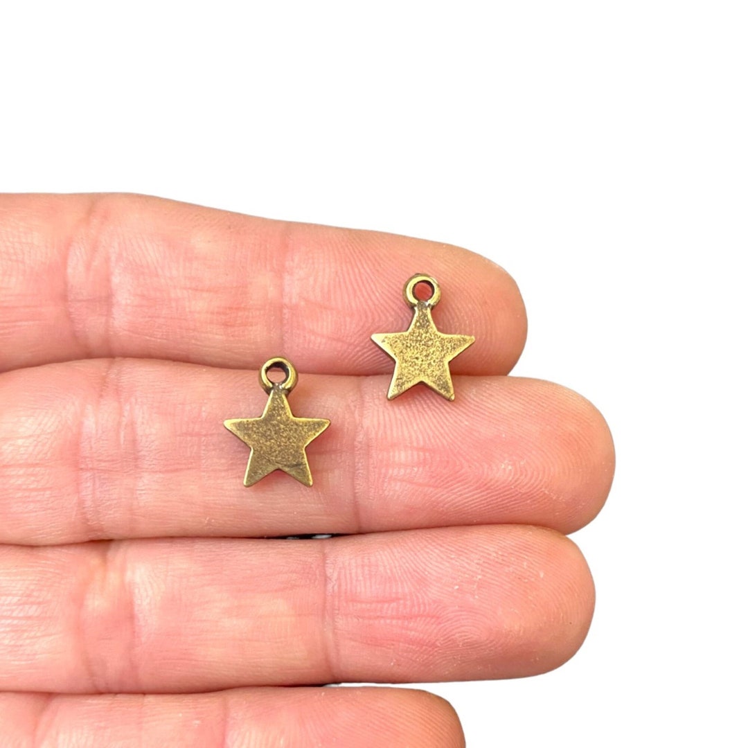 5 Bronze Minimalist Star Charms Antique Bronze Plated Star Pendant