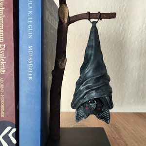 Bat statue , Halloween Gift , Bat Gothic Decoration , Halloween Desktop Decoration , Bat bookend