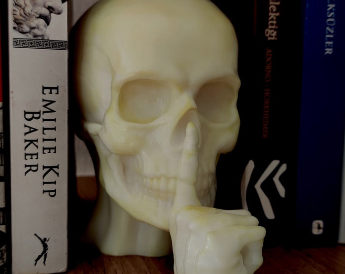 Skull bookend , Crystal resin skull bookend  ,Gothic bookend,Resin skull bookend ,nightmare bookend ,gothic home decor,skull statue