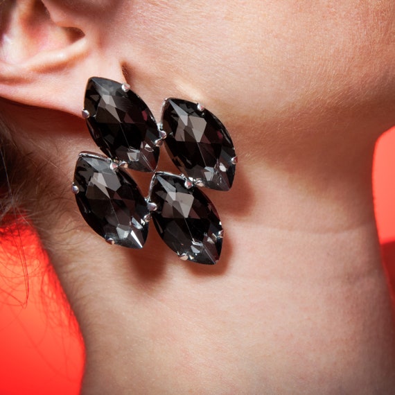 Grey colour Crystal studded Designer Jhumka earrings for women/Girls |  Fashionhaat
