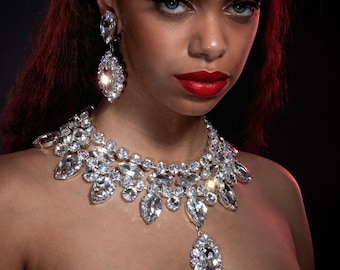 Dramatic Diamond Crystal Collar Necklace & Earrings, Faux Diamond Imitation Jewels, Austrian Crystal High Jewelry, Statement