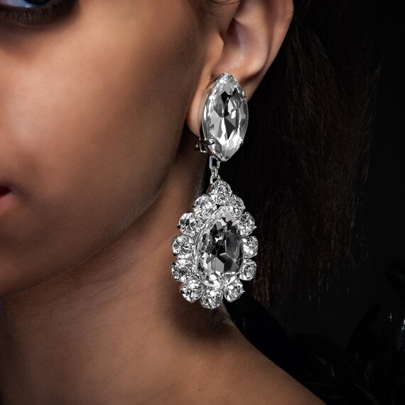 Large chandelier earrings costume jewelry deals
