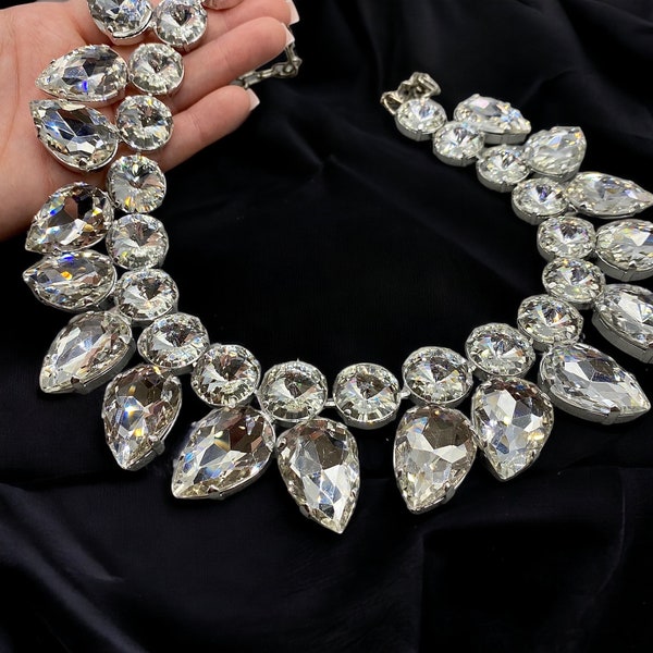 High Jewels Diamond Styling Necklace | Chunky Statement Neckalce that Sparkles! | Adjustable Size | Costume Jewellery Imitation Jewels