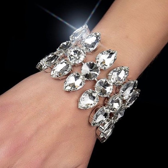 Bridal Cuff Crystal Bracelet - SIMONE — M DUPELLE