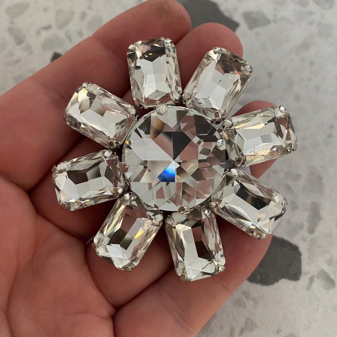 Diane ring clear